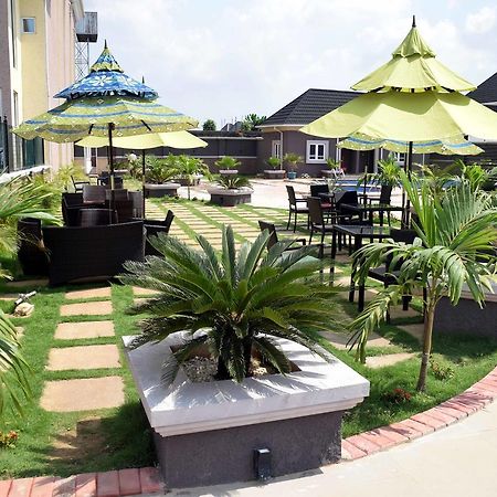 Westbrook Hotel Owerri Exterior photo