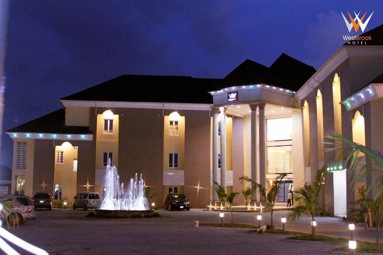 Westbrook Hotel Owerri Exterior photo