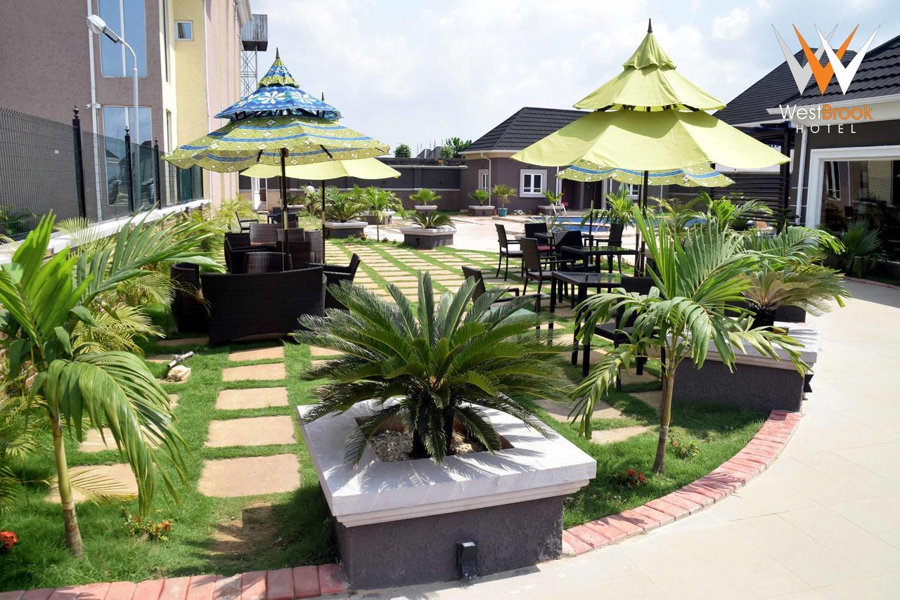 Westbrook Hotel Owerri Exterior photo